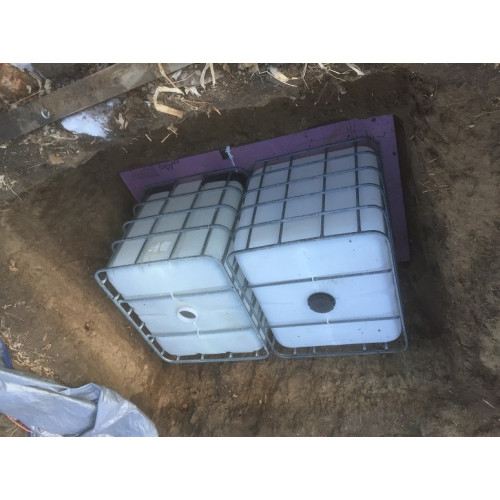 Еврокуб 1000 л, для септика немытый герметичный (поддон металл/пластик/дерево)