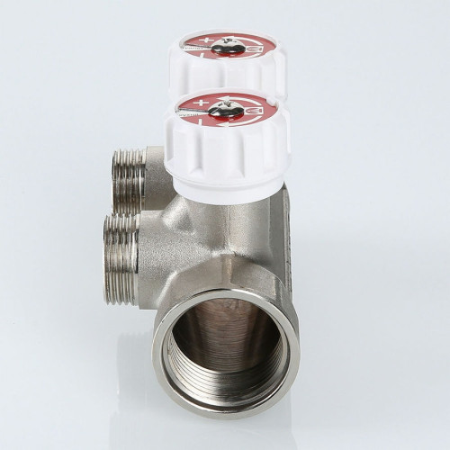 Коллектор Valtec с регулирующими вентилями 1"х3/4" 3 выхода под евроконус арт.VTc.570.NE.0603